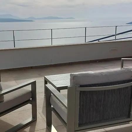 Kalli Thea Villa