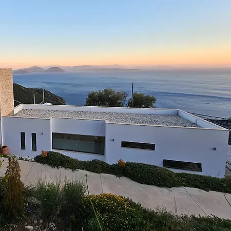 Kalli Thea Villa *