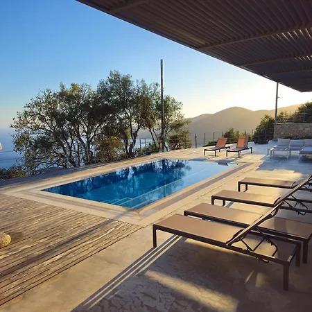 Villa Kalli Thea