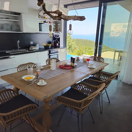 Kalli Thea Villa